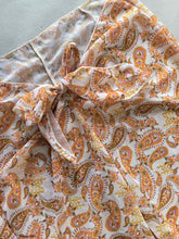 Carregar imagem no visualizador da galeria, Conjunto 03 peças - Biquíni e Saída Estampado