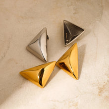 Carregar imagem no visualizador da galeria, Brincos Geométricos Triangular