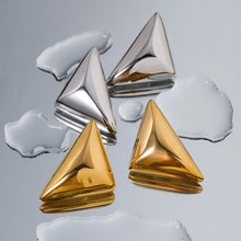 Carregar imagem no visualizador da galeria, Brincos Geométricos Triangular