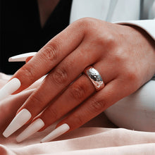 Carregar imagem no visualizador da galeria, Anel Barra Quadrada -Desing Geométrico