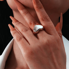 Carregar imagem no visualizador da galeria, Anel Barra Quadrada -Desing Geométrico