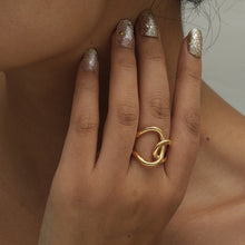 Carregar imagem no visualizador da galeria, Anel Barra Quadrada -Desing Geométrico