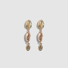 Carregar imagem no visualizador da galeria, Brincos Concha Natural estilo Boêmio Verão