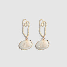 Carregar imagem no visualizador da galeria, Brincos Concha Natural estilo Boêmio Verão