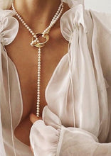 Carregar imagem no visualizador da galeria, Colar Pérola/Dourado - Trendy Verão