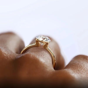 Anel Solitário de Moissanite - Prata 925 e Chapeamento em Ouro 18k