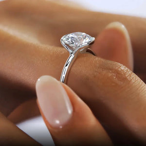 Anel Solitário de Moissanite - Prata 925 e Chapeamento em Ouro 18k