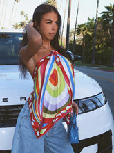 Carregar imagem no visualizador da galeria, Blusa Cores Vibrantes Estilo lenço
