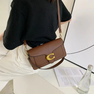 Bolsa Quadrada em Couro