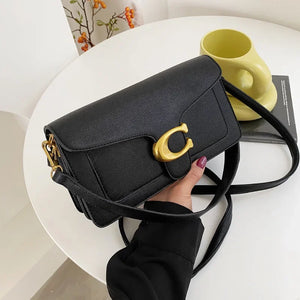 Bolsa Quadrada em Couro