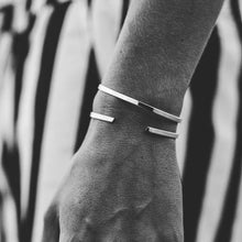 Carregar imagem no visualizador da galeria, Bracelete Aço inoxidável Unissex
