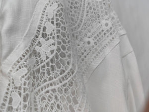 Chemise Curto - Saída de Praia - Detalhes em Renda