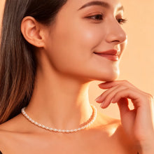 Carregar imagem no visualizador da galeria, Choker de Pérolas de Agua Doce Minimalista
