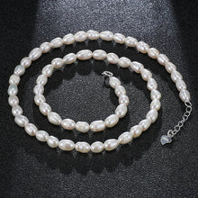 Carregar imagem no visualizador da galeria, Choker de Pérolas de Agua Doce Minimalista
