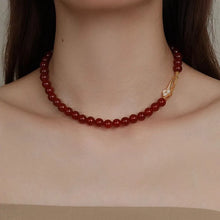 Carregar imagem no visualizador da galeria, Colar e Pulseira  Pedra natural Ágata Vermelha - banho em Ouro 14k
