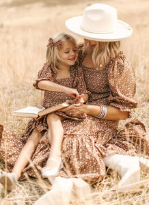 Vestidos  Florais Marrom - combinação Mãe e Filha