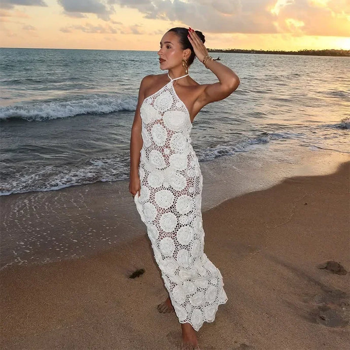 Vestido Longo de Renda e Crochê 3D