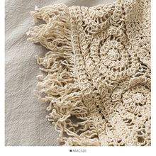 Carregar imagem no visualizador da galeria, Croped Retrô de Crochet
