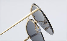 Carregar imagem no visualizador da galeria, Óculos de Sol Aviador Design Rebite
